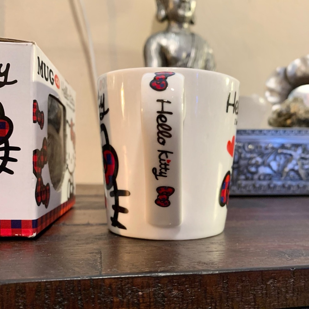 Hello Kitty Mini Mug - Picture 3 of 5